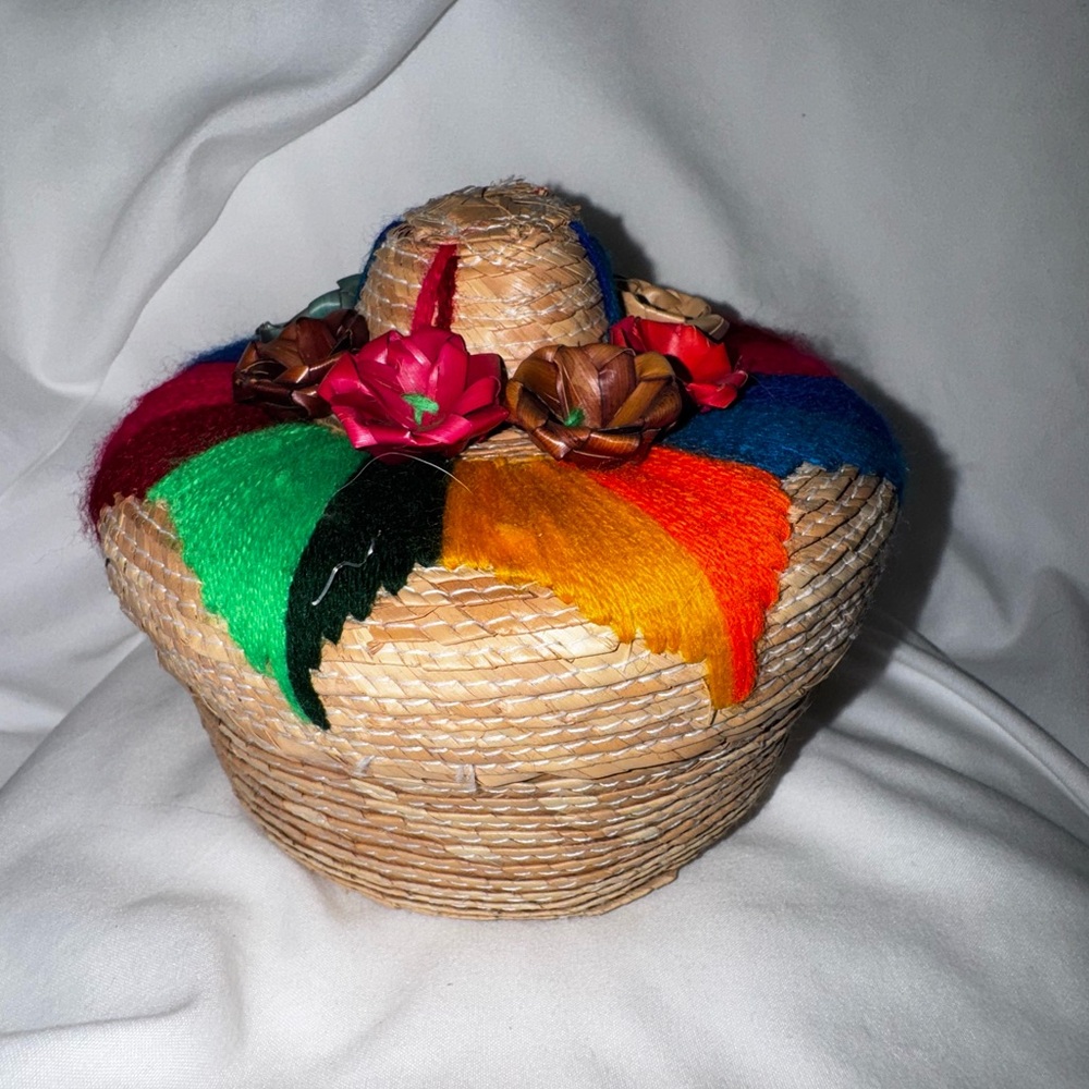 Woven Grass Mexican Basket and Lid